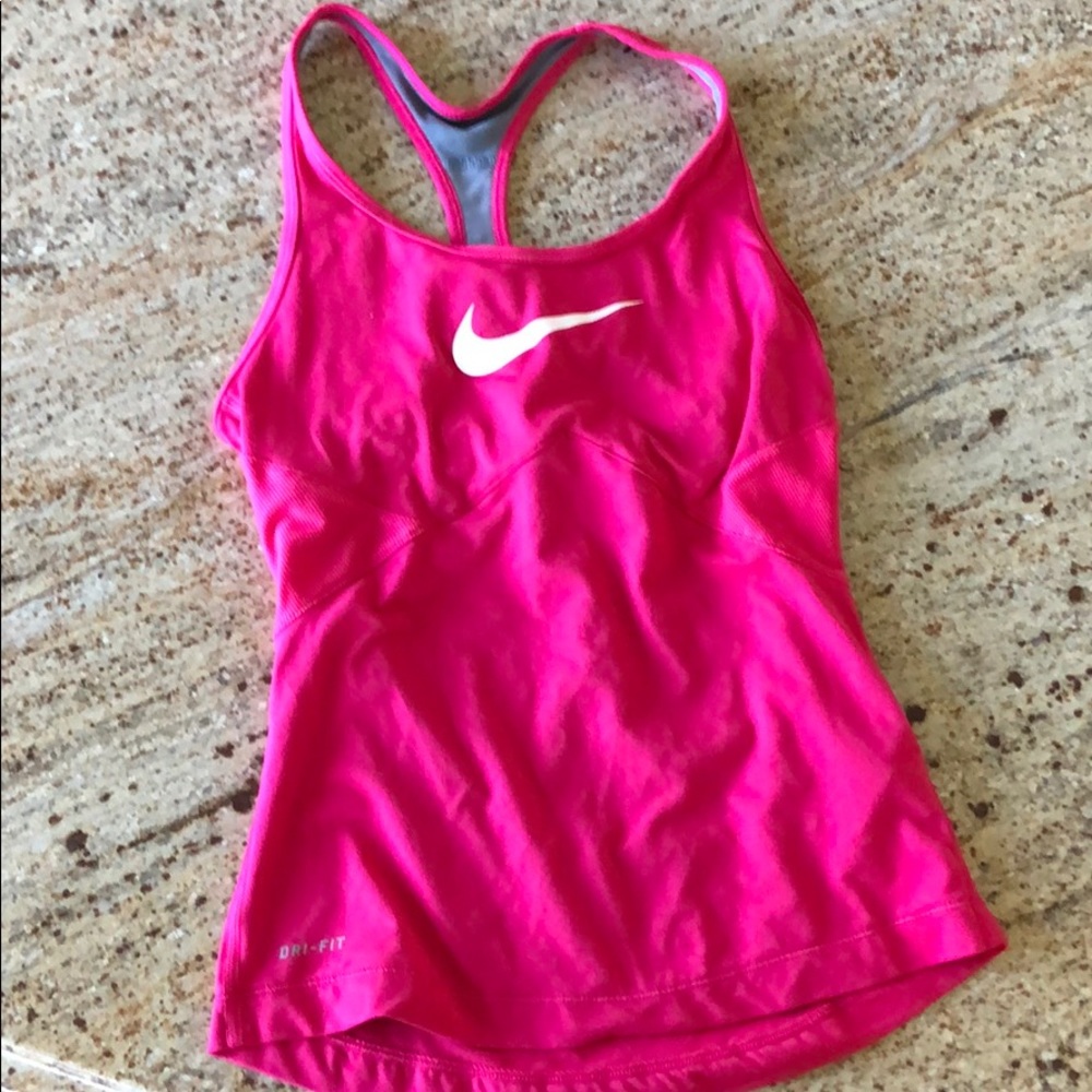Nike running top